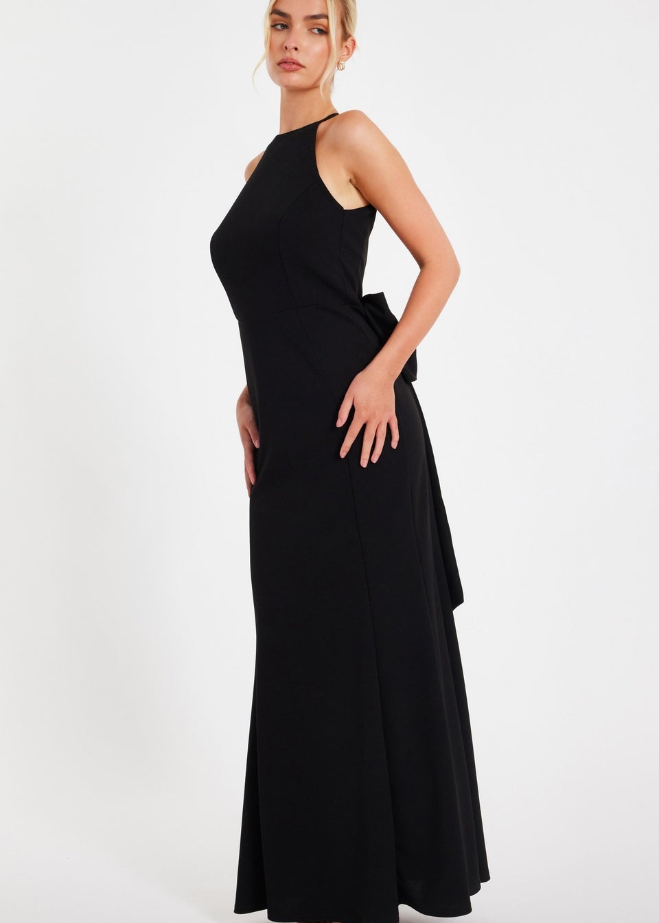 Quiz Black Halter Neck Fishtail Maxi Dress