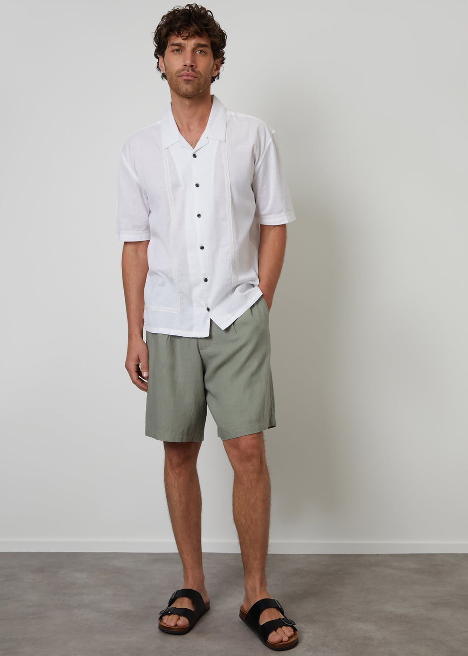 Threadbare Soft Green Linen Blend Pleated Loose Fit Shorts