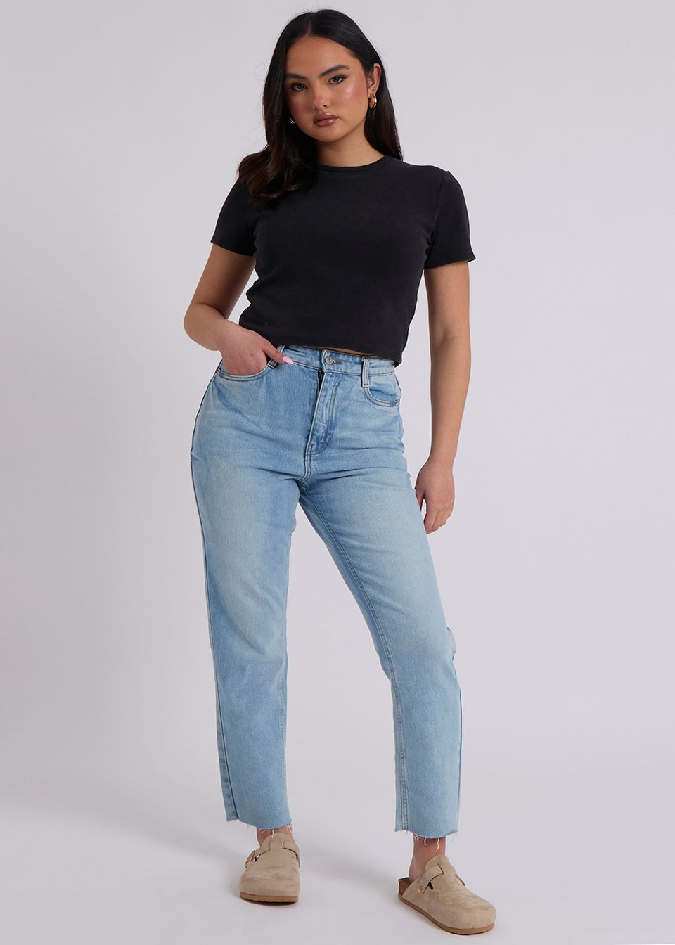 Urban Bliss Bleach Tanya Straight Leg Jean