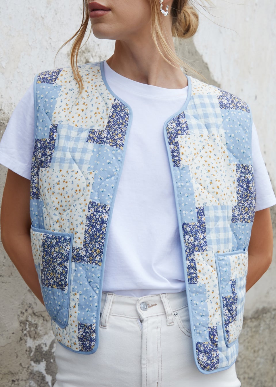 Threadbare Blue Floral Patchwork Reversible Quilted Gilet