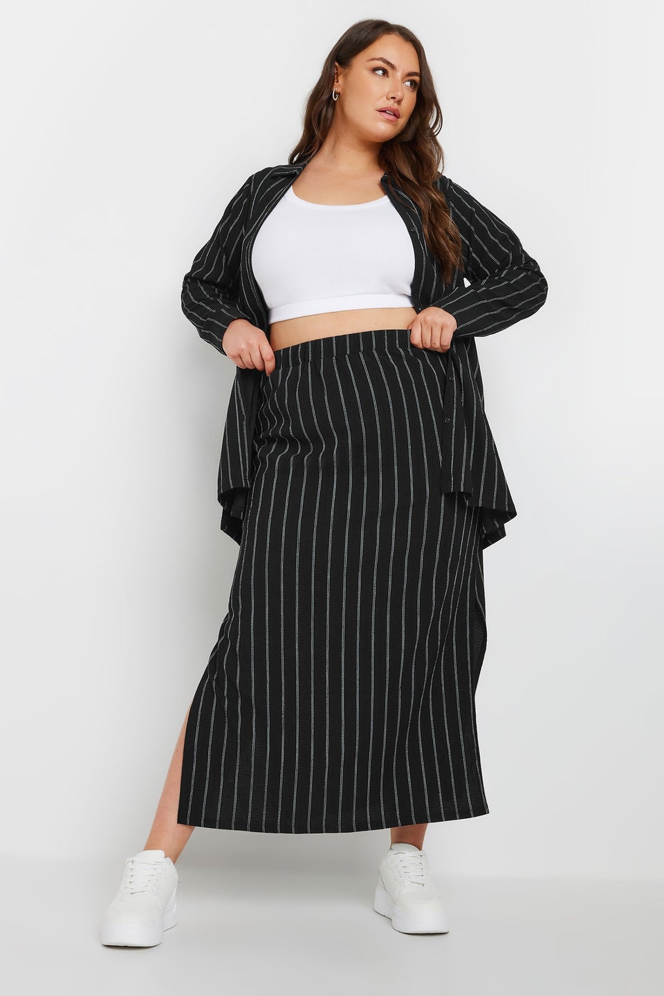 Yours Curve Black Textured Pinstripe Maxi Skirt