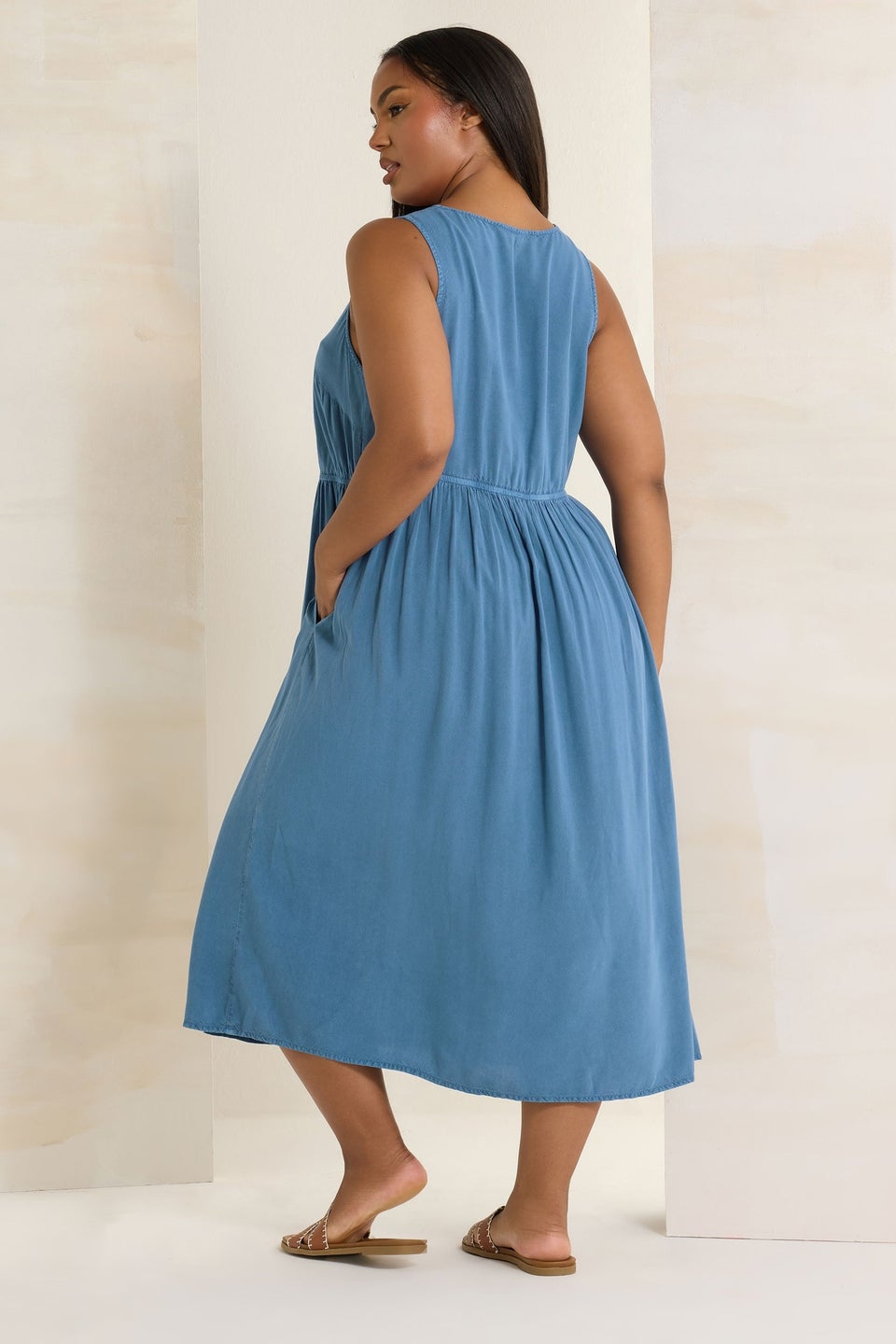 Yours Curve Blue Sleeveless Button Through Chambray Dress