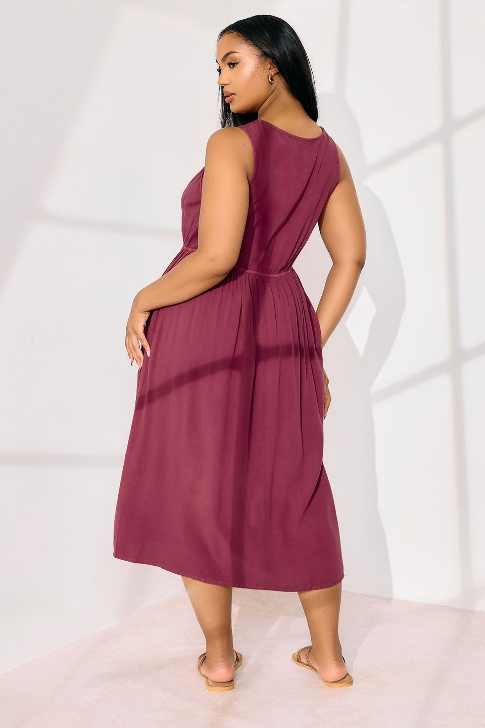 Yours Curve Red Sleeveless Button Through Chambray Dress