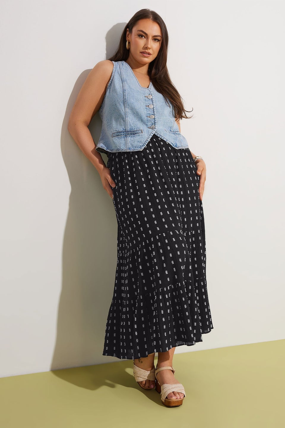 Yours Curve Black & White Dobby Tiered Maxi Skirt