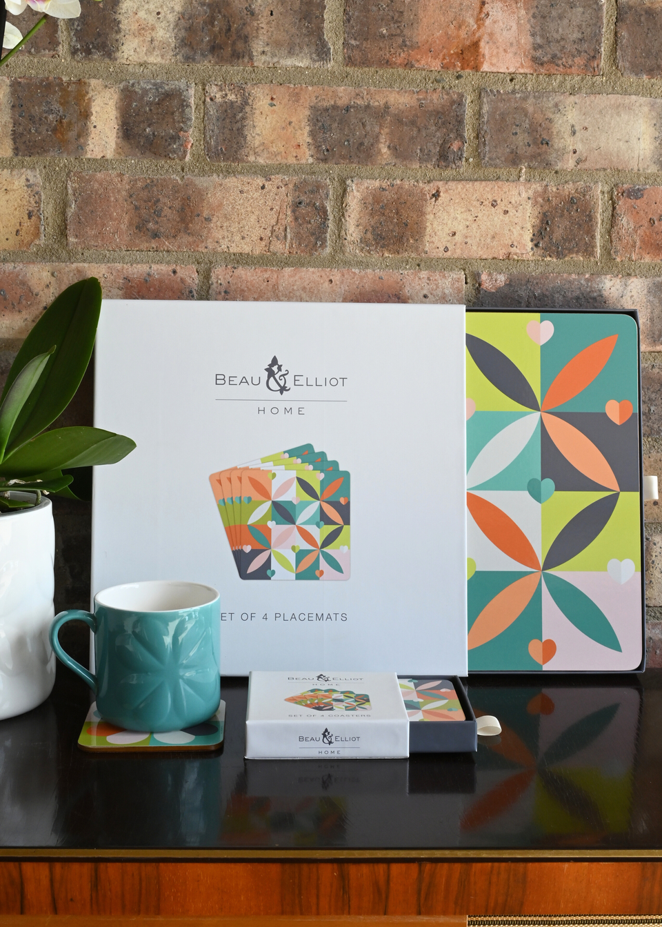 Beau & Elliot Multi Carnaby Placemats Petal in Gift Box set of 4