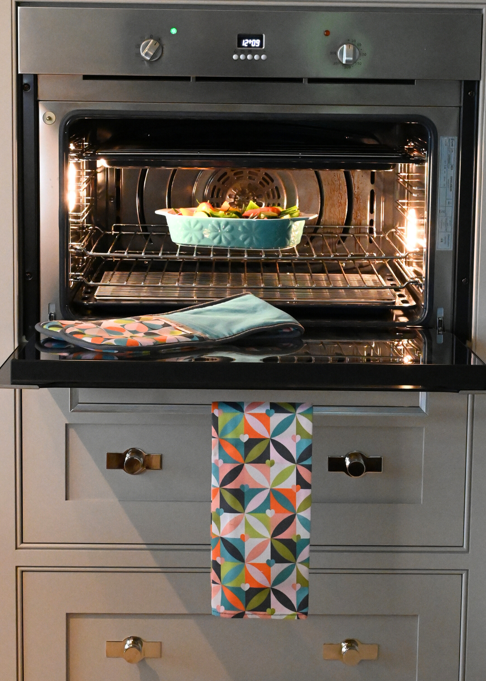 Beau & Elliot Multi Coloured Carnaby Tea Towels Bloom/Petal Set of 2