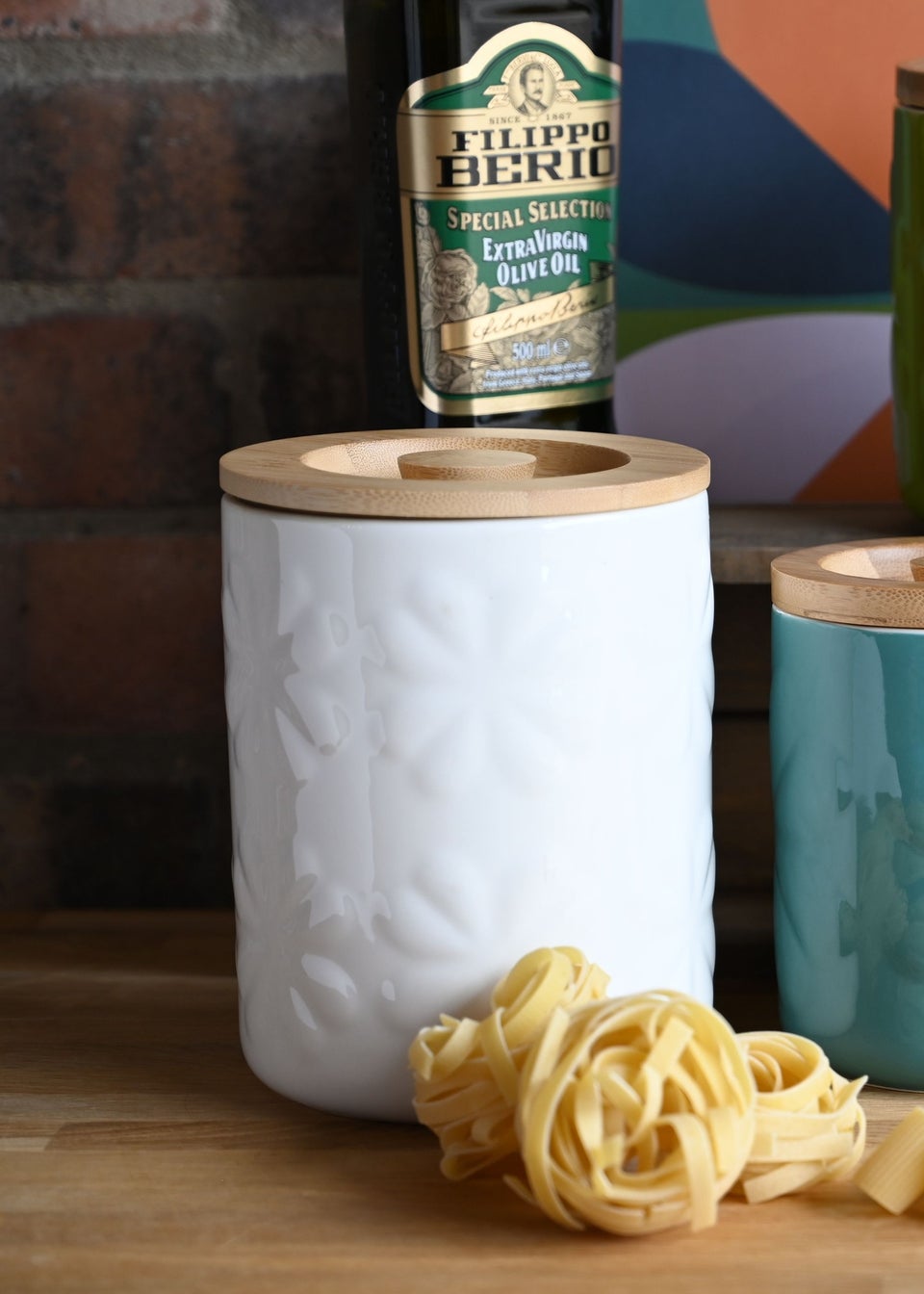 Beau & Elliot Ivory Carnaby Large Porcelain Embossed Jar with Bamboo Lid