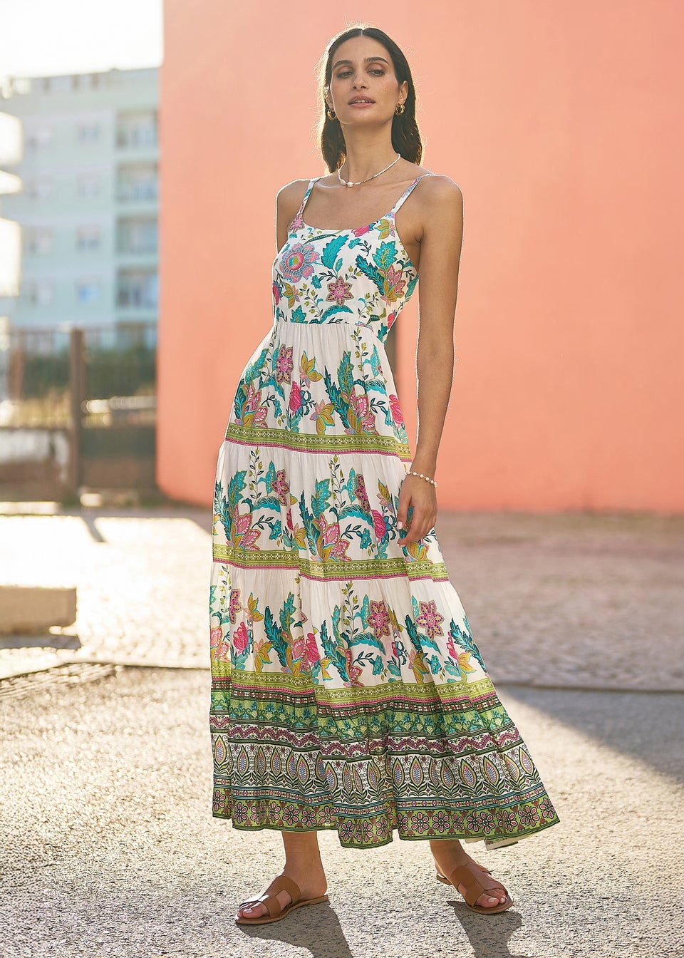 Yumi White Floral Block Print Tiered Maxi Sun Dress
