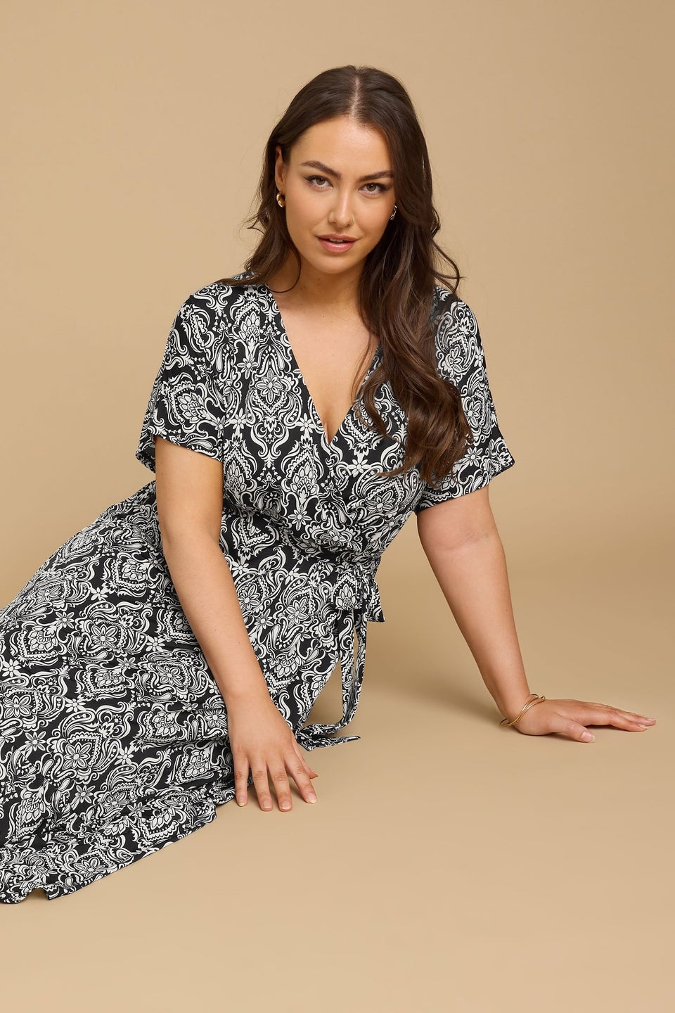 Yours Curve Black Paisley Print Midaxi Wrap Dress