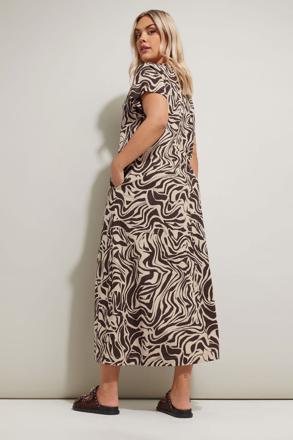 Yours Curve Brown Zebra Print Midaxi T Shirt Dress