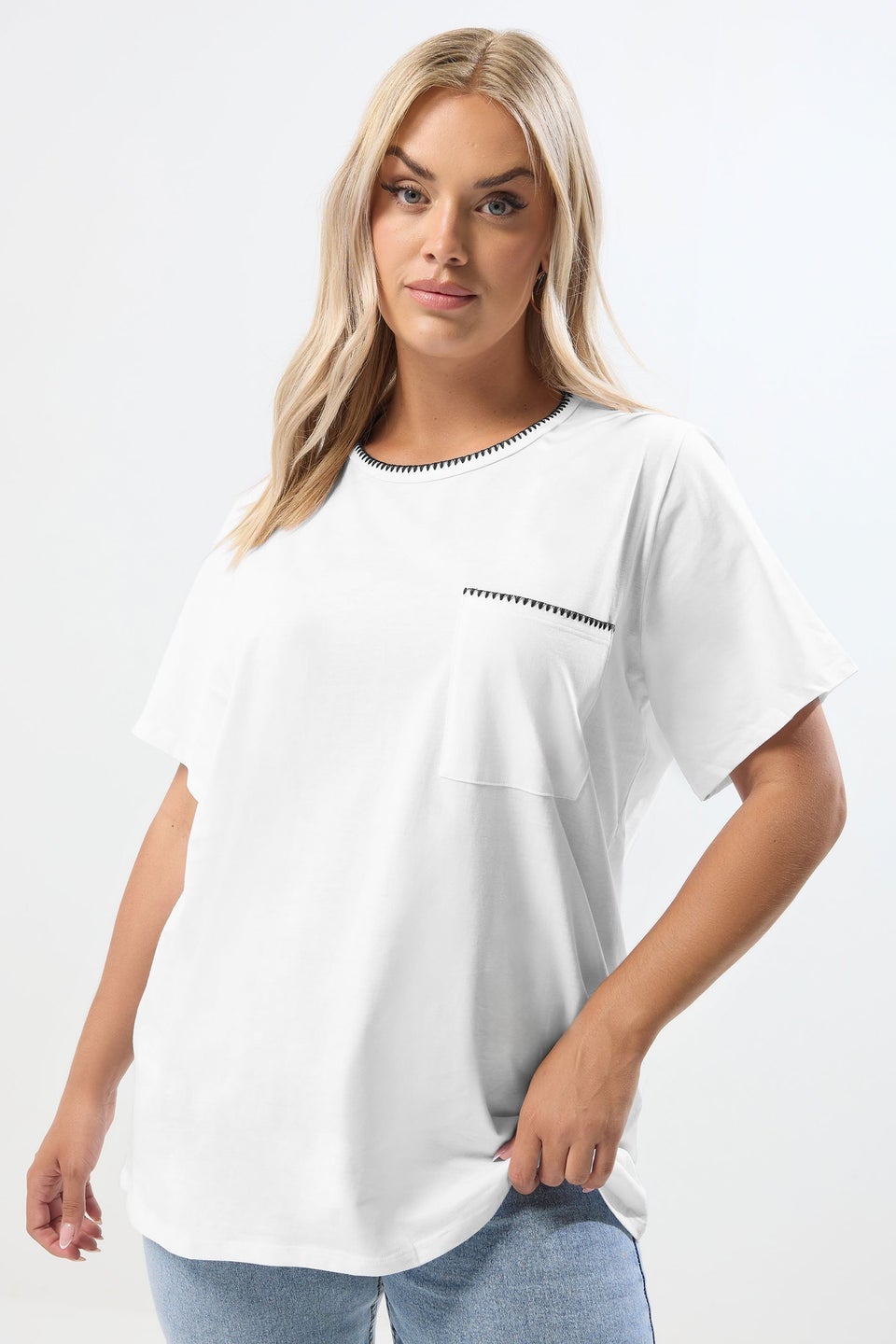 Yours Curve White Contrast Stitch Heavyweight Pocket T Shirt