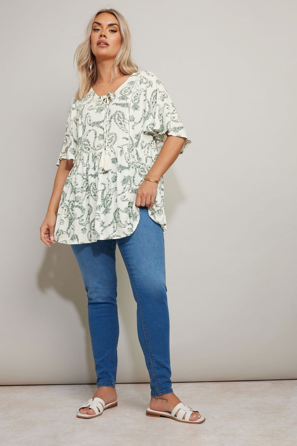 Yours Curve Green Paisley Tie Front Top