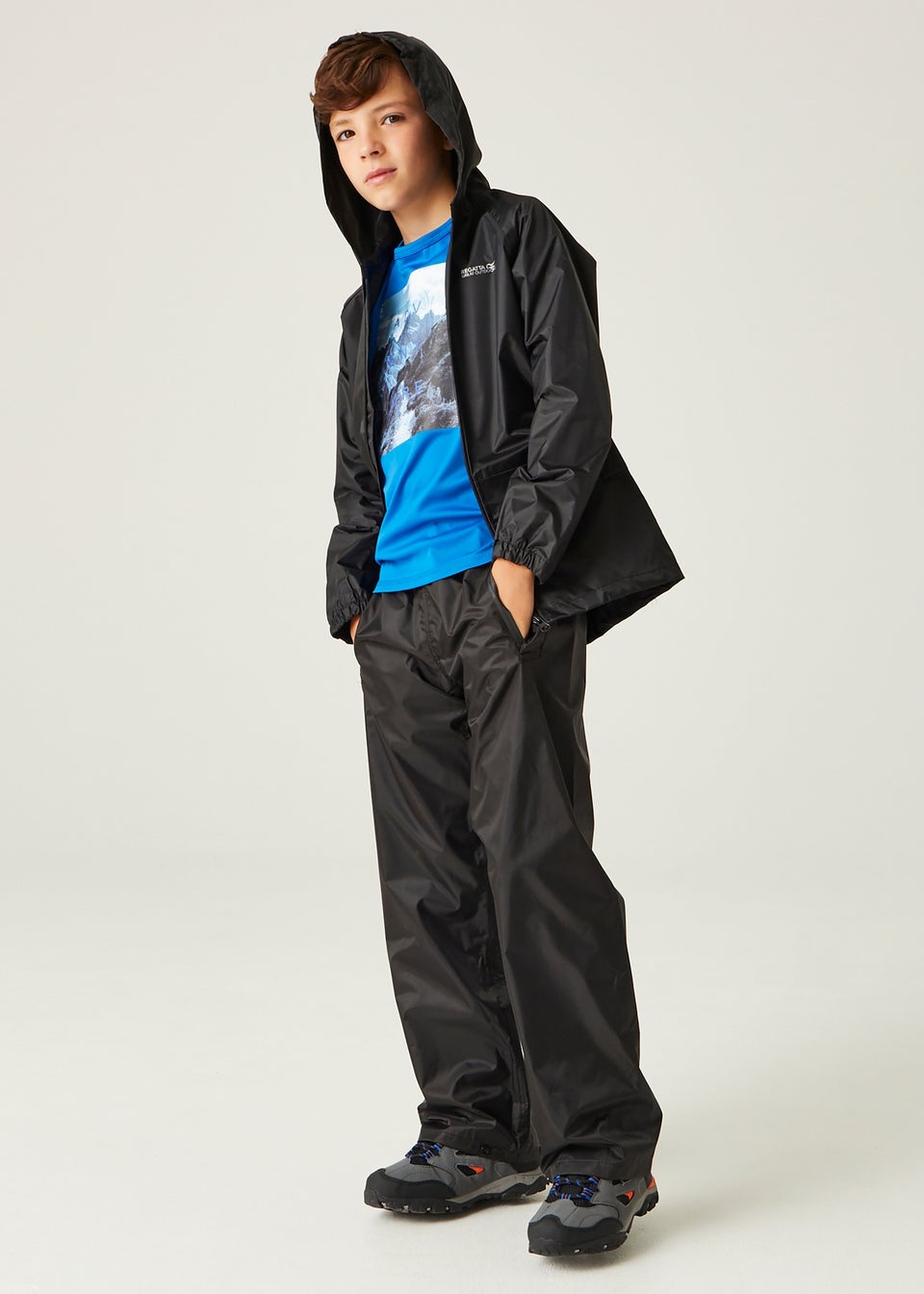 Regatta Black Kids Stormbreak Waterproof Hydrofort Jacket (3-16 Years)