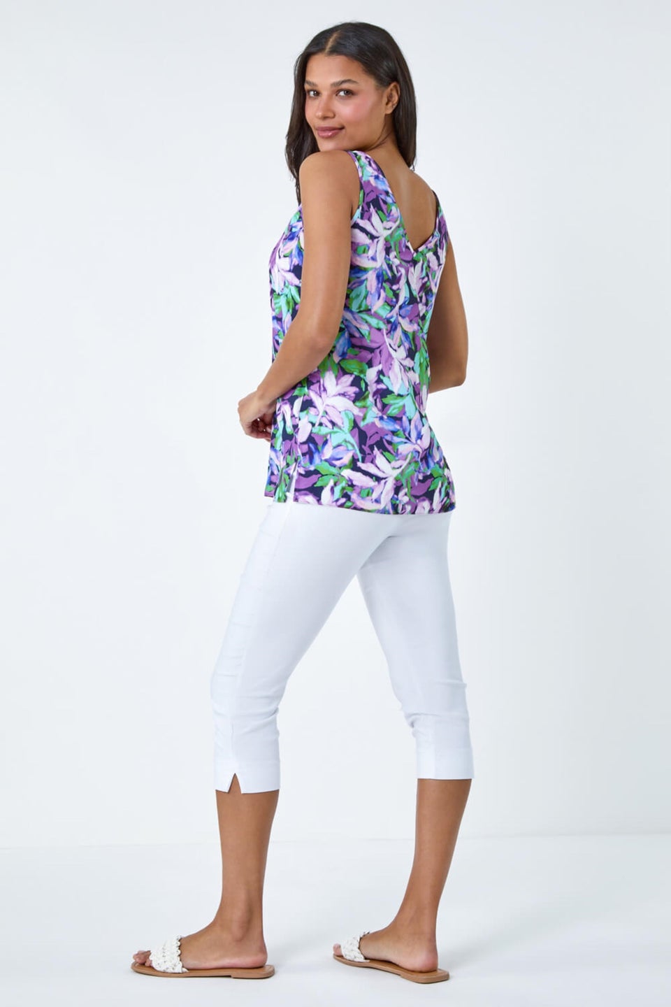 Roman Purple Sleeveless V Neck Leaf Print Button Cami Top