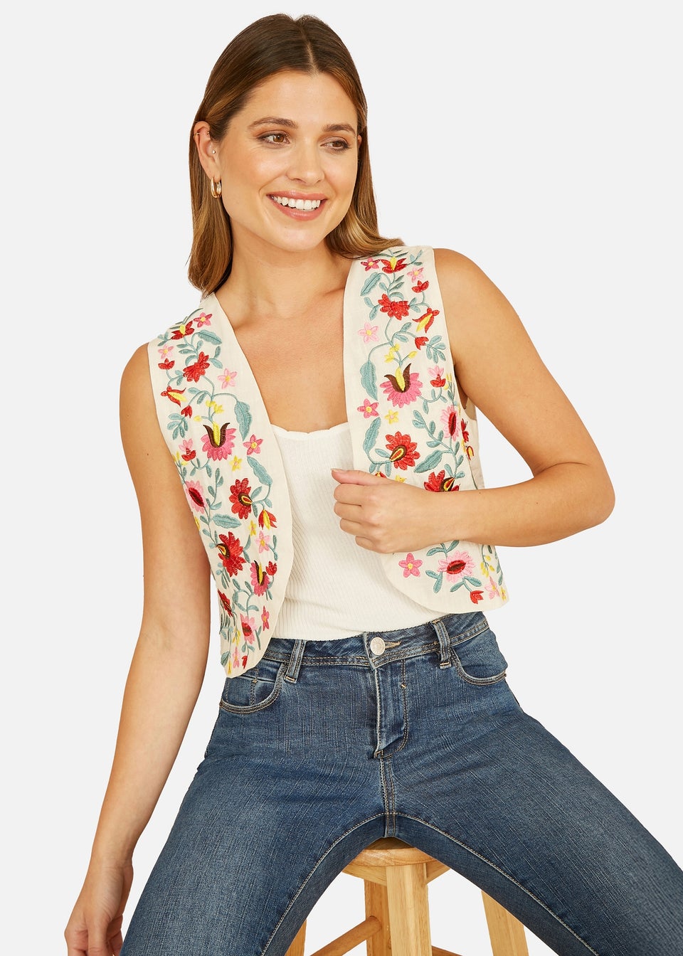 Yumi White Folk Embroidered Cotton Waist Coat