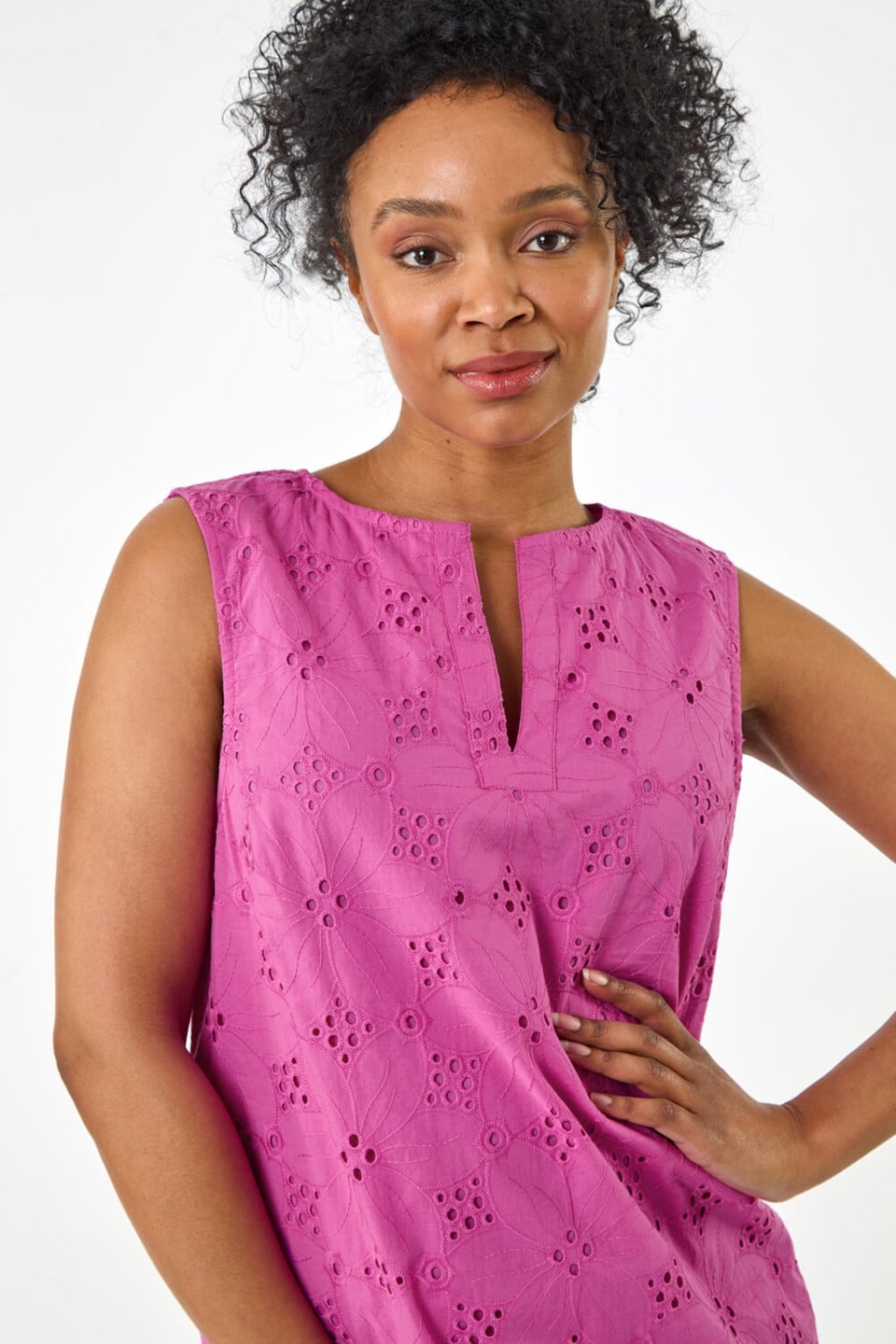 Roman Magenta Petite Floral Embroidered Shift Dress
