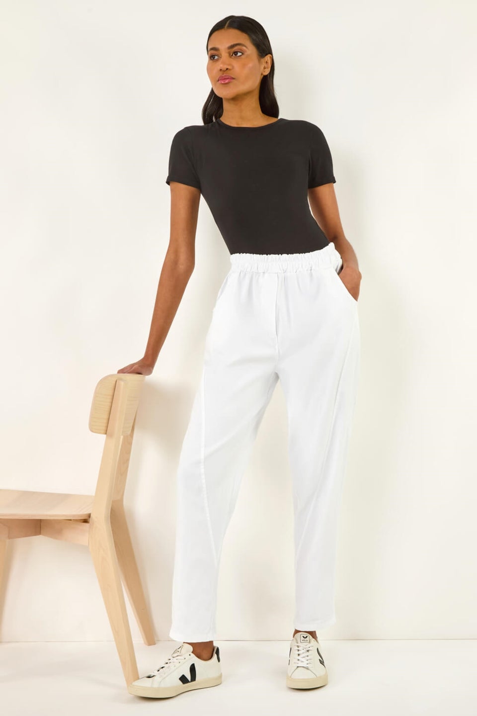 Roman White Seam Detail Cropped Trousers