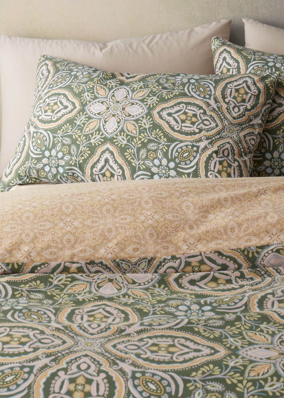 Pineapple Elephant Green Alba Geo Reversible Duvet Cover Set
