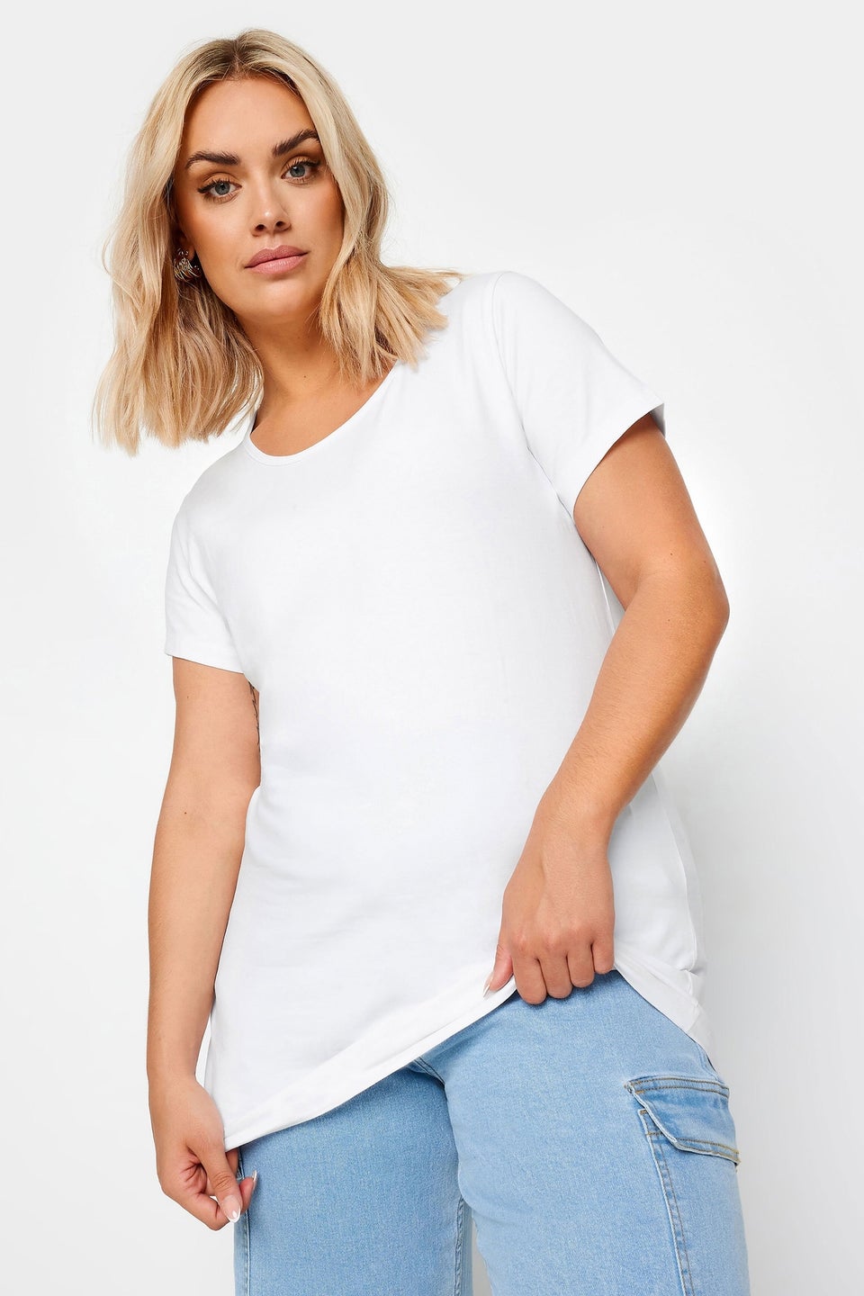 Yours Curve 2 Pack Black & White Longline T Shirts