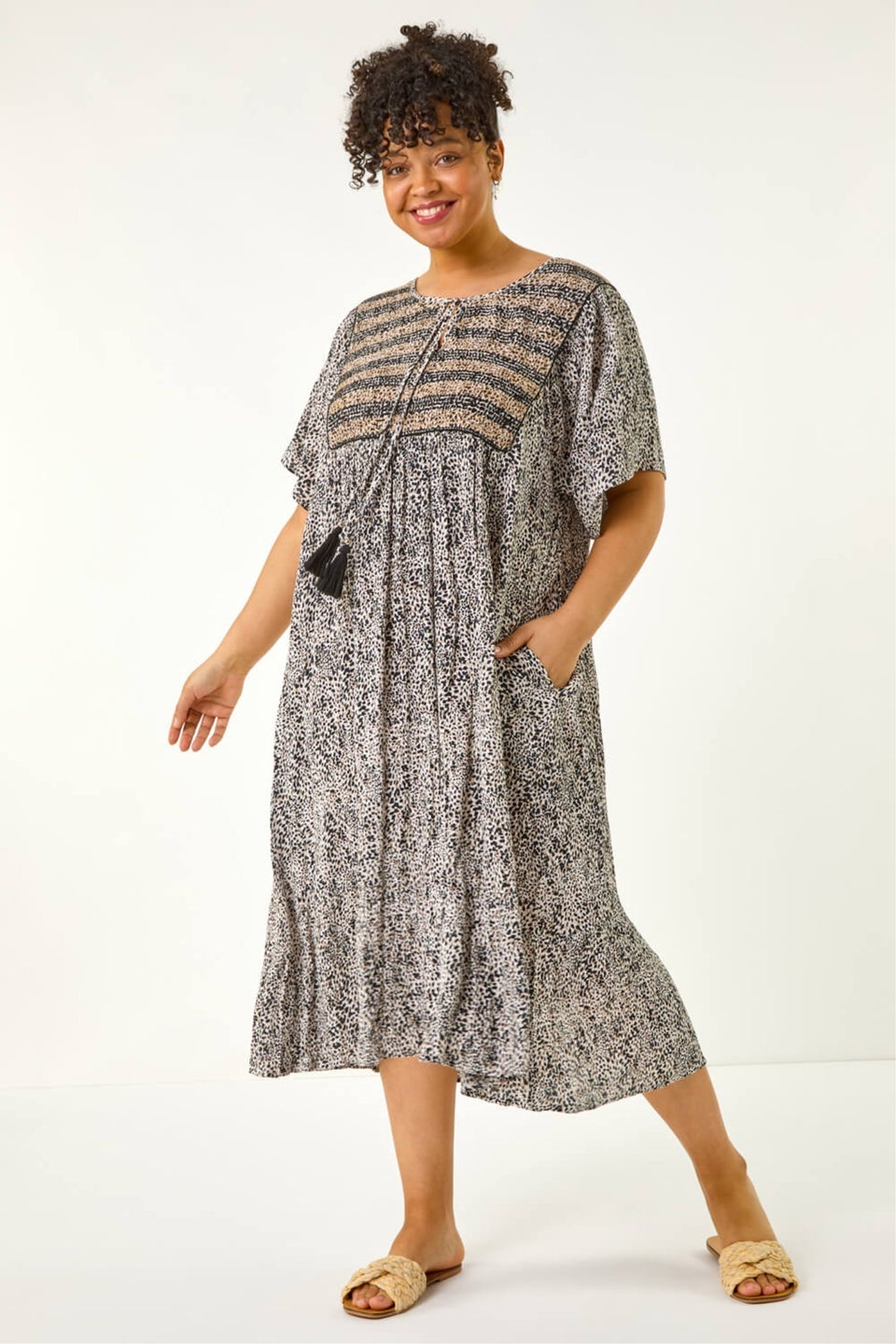 Roman Black Curve Tassel Trim Printed Dress