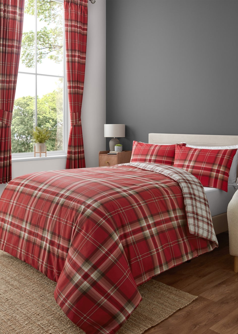 Catherine Lansfield Red Kelso Check Reversible Duvet Cover Set with Pillowcases
