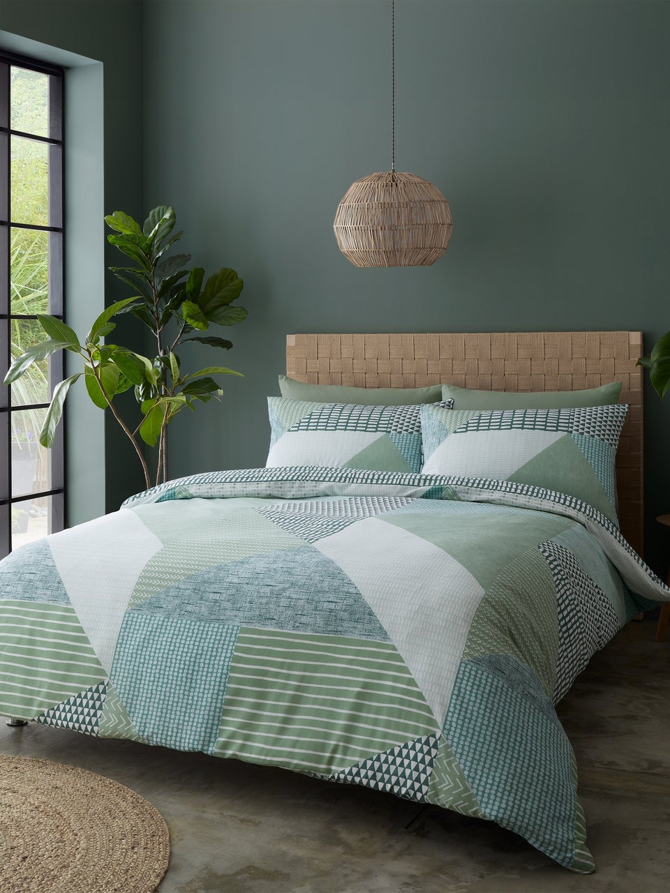 Catherine Lansfield Green Larsson Geo Reversible Duvet Cover Set with Pillowcases