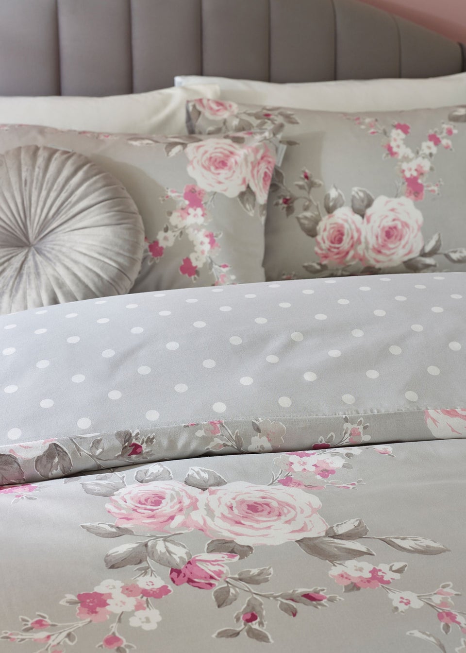 Catherine Lansfield Grey Canterbury Floral Reversible Duvet Cover Set with Pillowcases