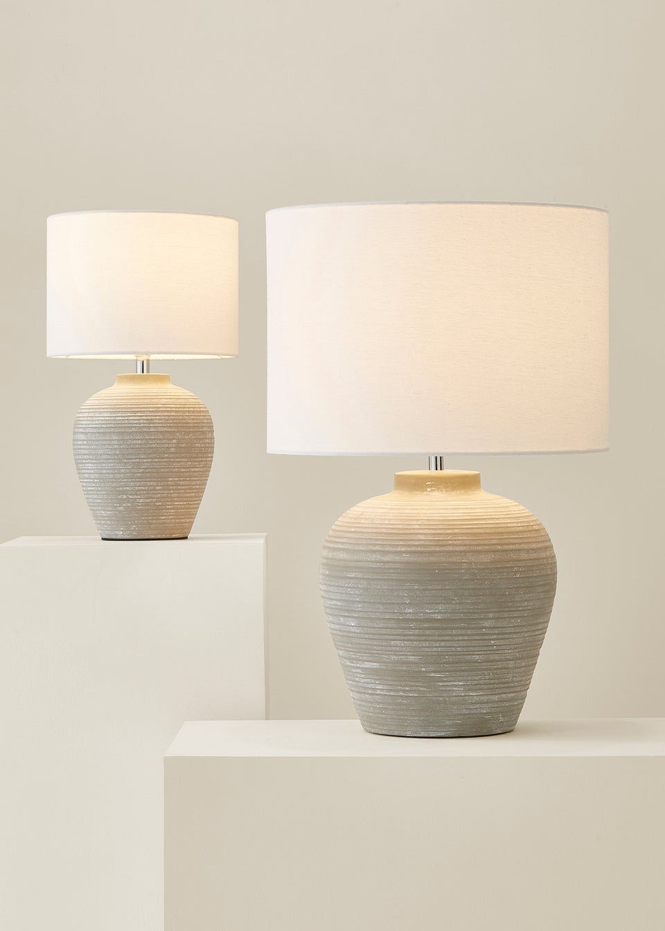 ValueLights Reid Linen Drum Shade Ribbed Ceramic Large Table Lamp