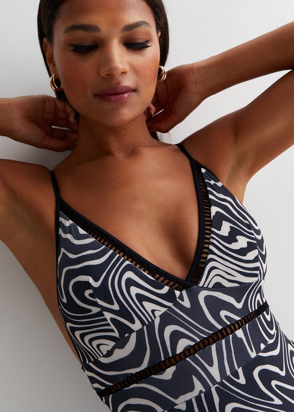 Gini London Black & White Mono Swirl Contrast Binding Hardware Swimsuit