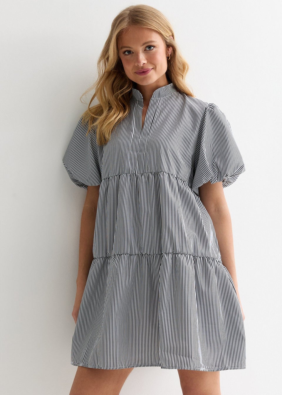 Gini London Black Puff Sleeve Stripe Tiered Dress