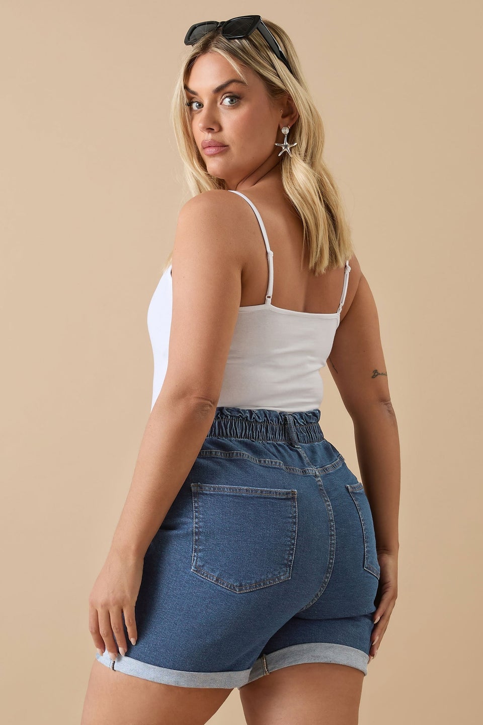 Yours Curve Mid Blue Elasticated Waist Turn Up Denim Shorts