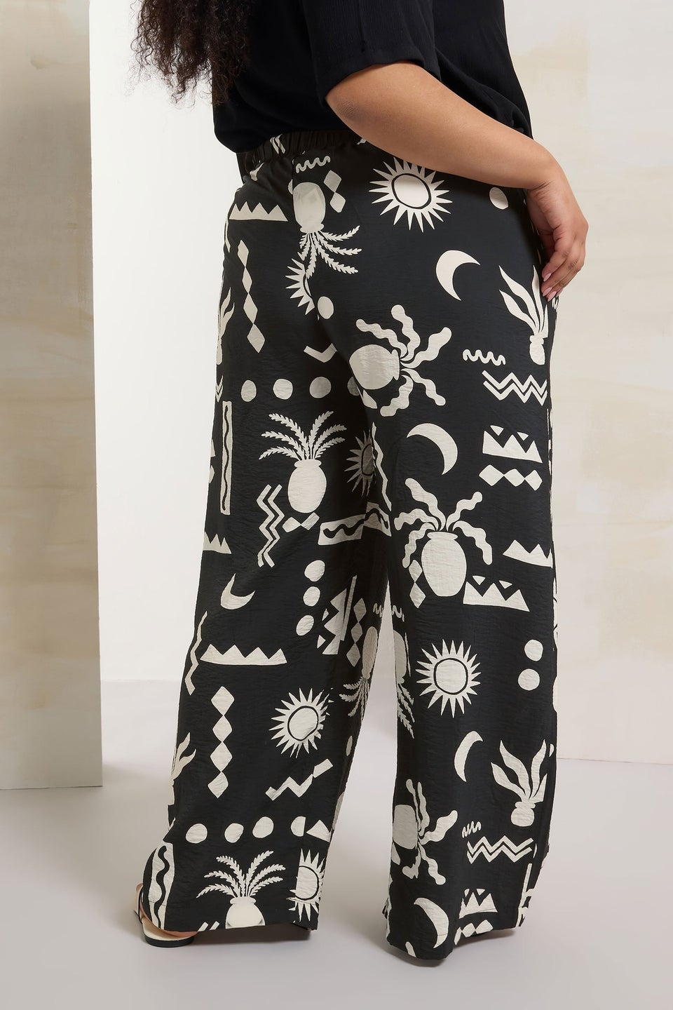 Yours Curve Black Abstract Print Twill Wide Leg Trousers