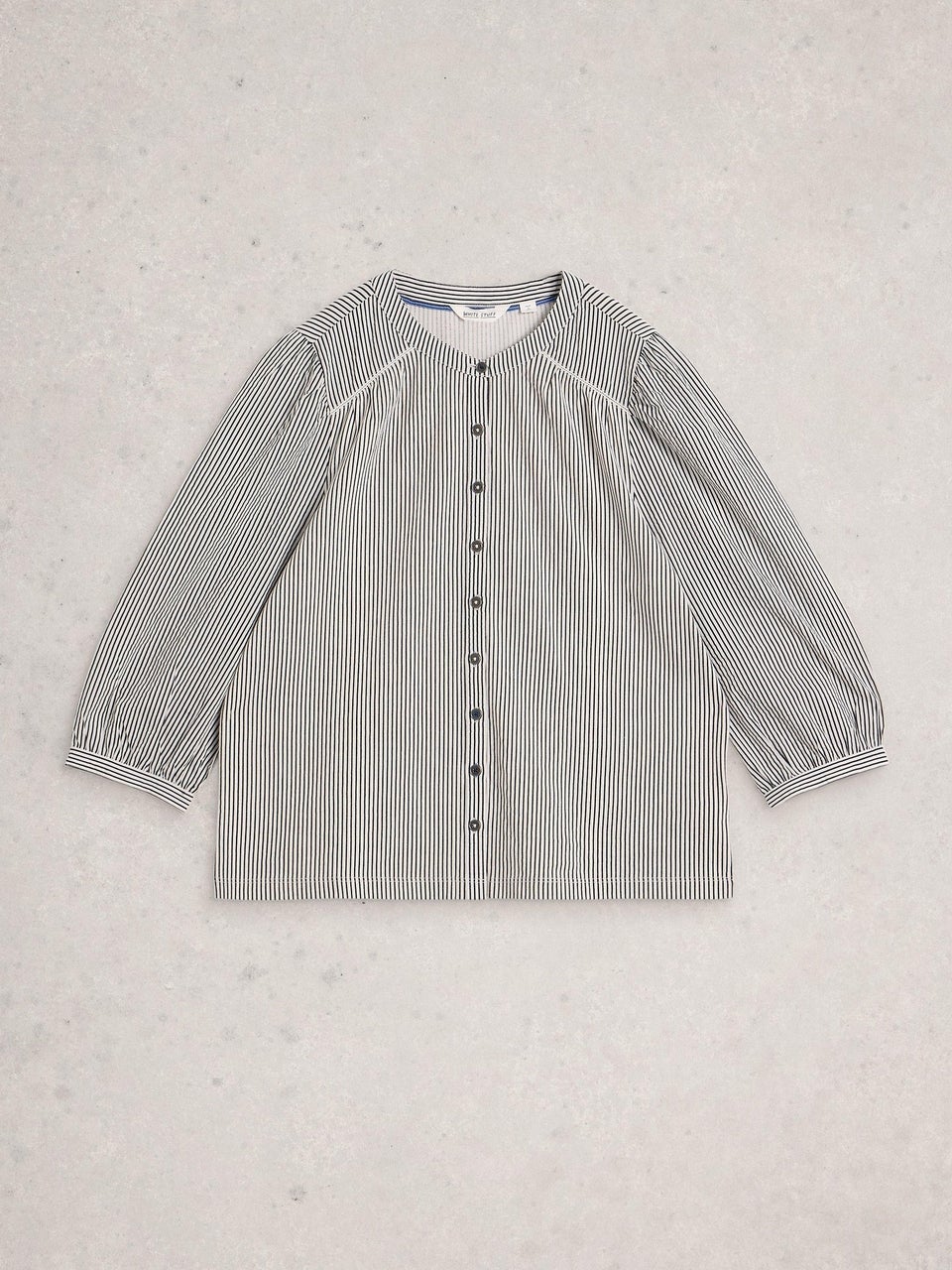 Gestreifte Bluse aus Materialmix