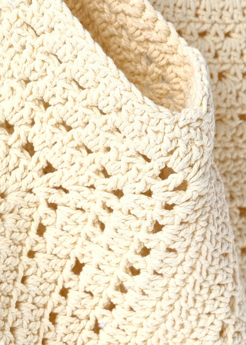 Quiz Cream Crochet Shoulder Bag