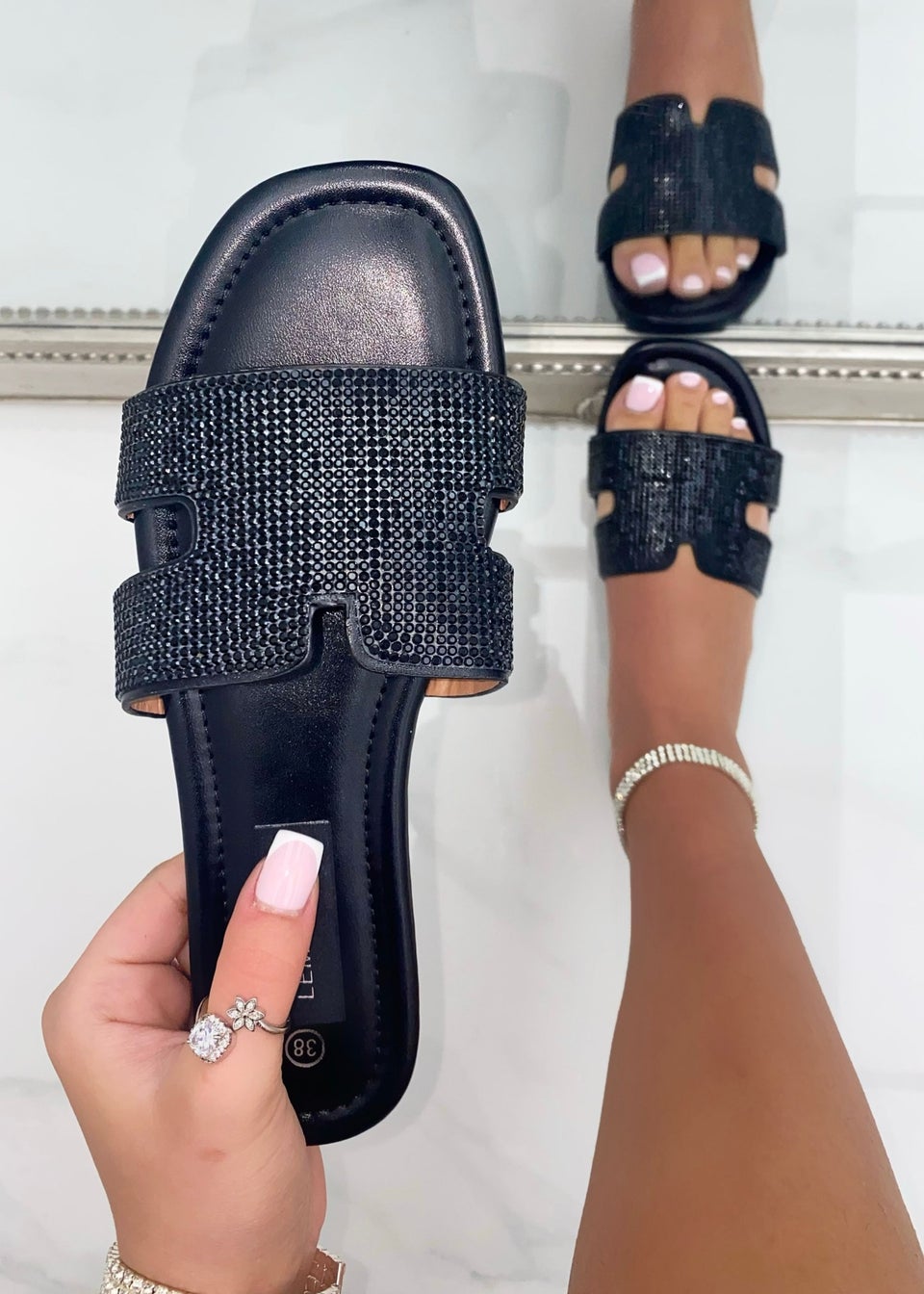 Love Lemonade Black Crystal Lush Halo Sliders