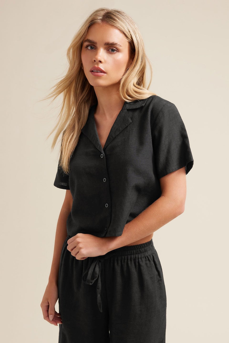 Pixiegirl Black Linen Cropped Short Sleeve Shirt