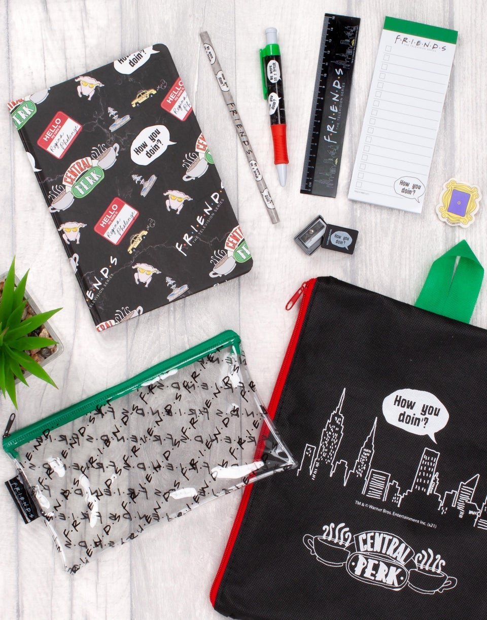 Friends Bumper Stationery Wallet Set