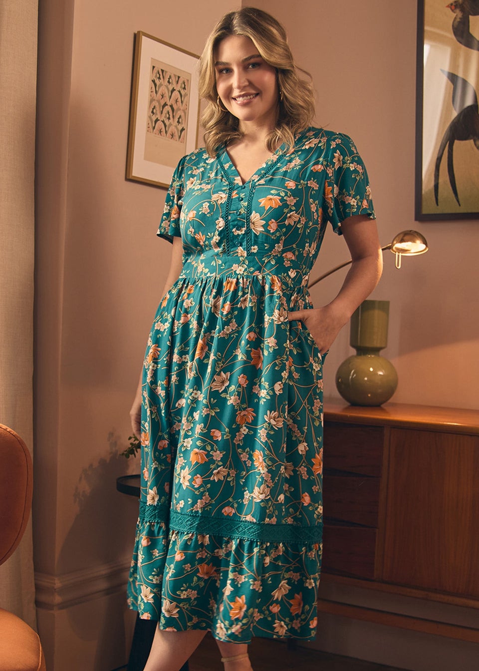 Izabel London Teal Floral Lace Trim Short Sleeve Midi Dress
