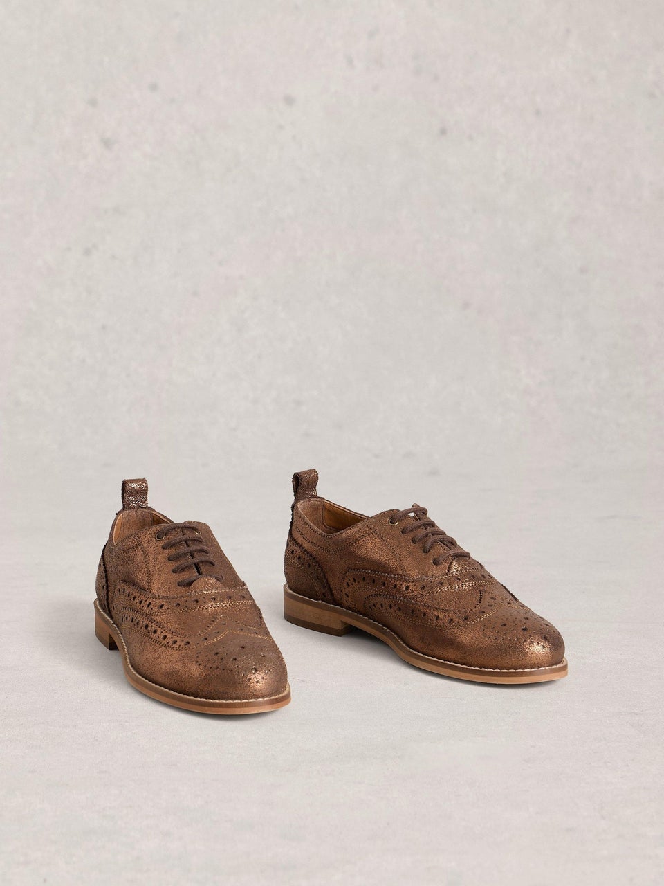 Schnürhalbschuhe Thistle