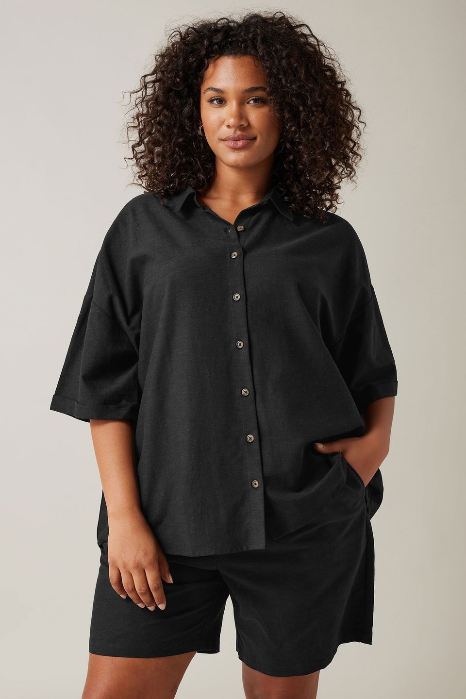 Evans Curve Black Linen Shirt