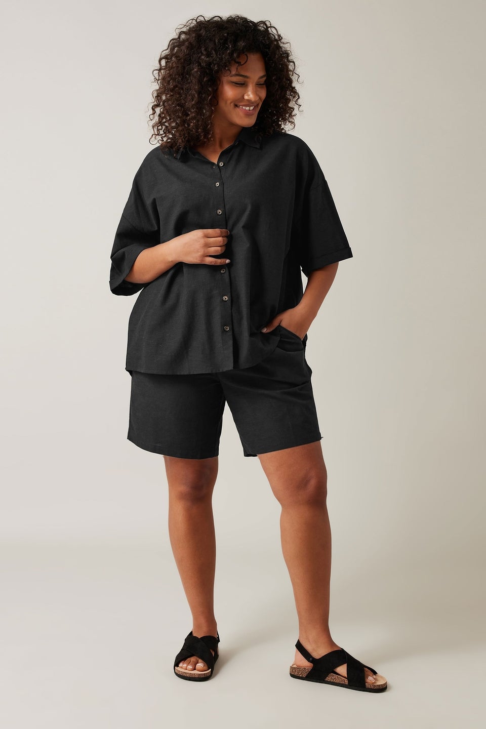 Evans Curve Black Linen Shirt