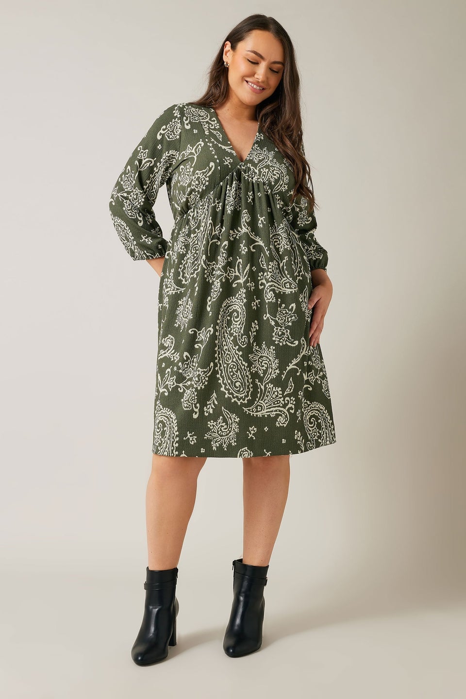 Evans Curve Khaki Green Paisley Print Crepe Midi Dress
