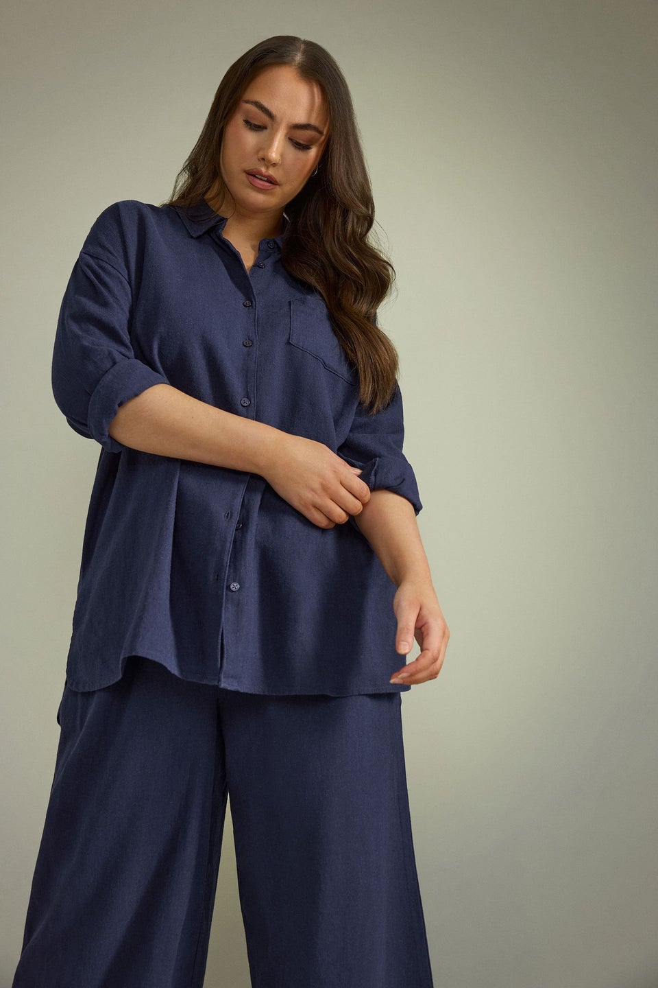 Evans Curve Navy Blue Long Sleeve Premium Linen Shirt