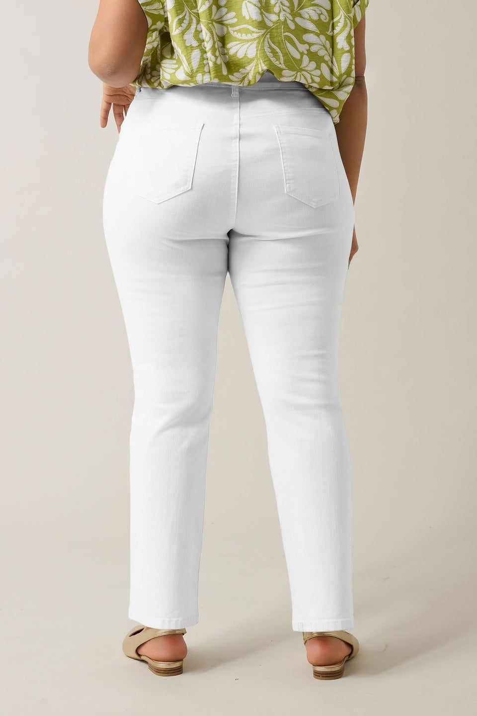 Evans Curve White Denim Straight Leg Jeans