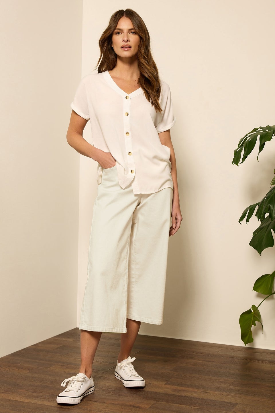 M&Co Cream Wide Leg Cropped Jeans