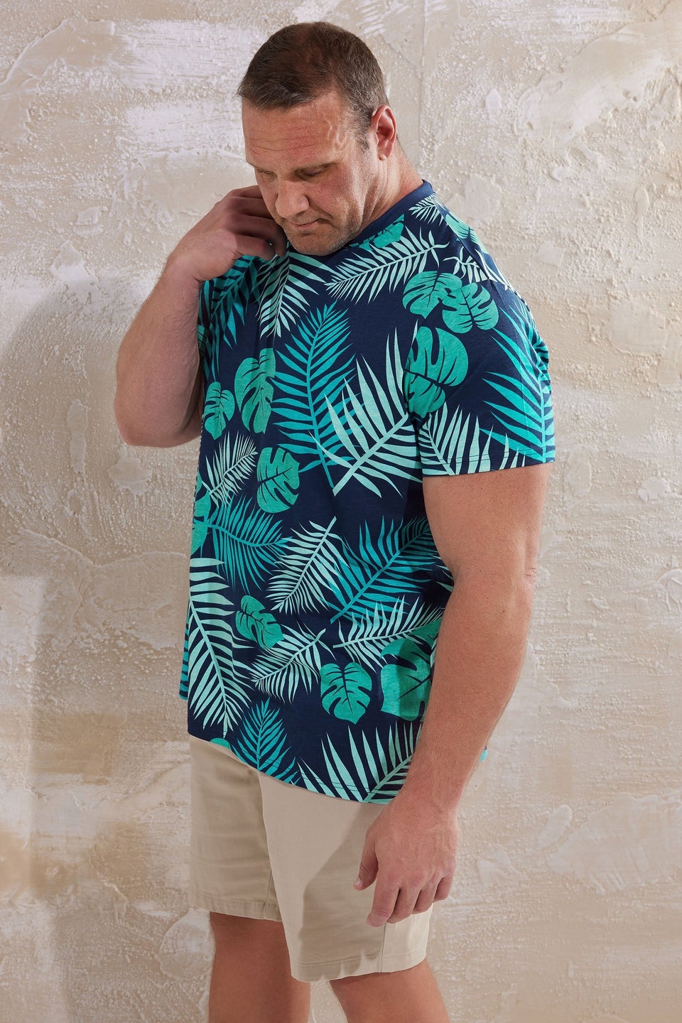 Badrhino Navy Blue Leaf Printed T-Shirt