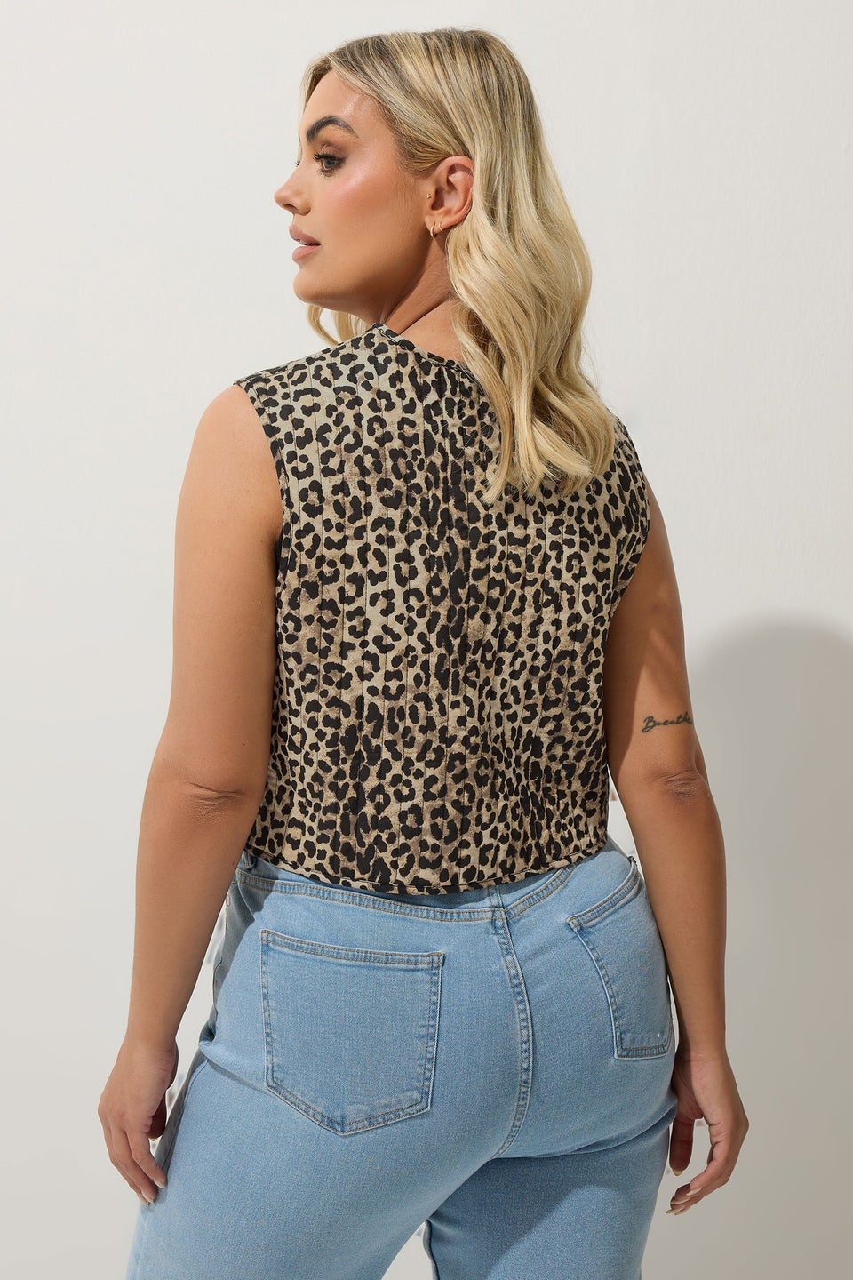 LIMITED COLLECTION Curve Brown Leopard Print Quilted Waistcoat