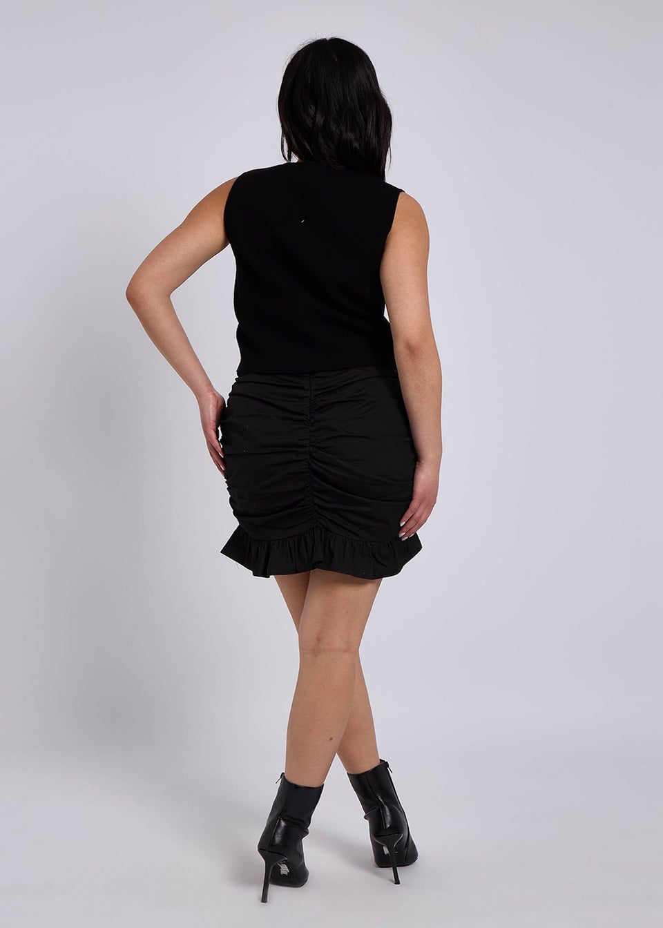 Urban Bliss Brittany Black Ruched Poplin Skirt