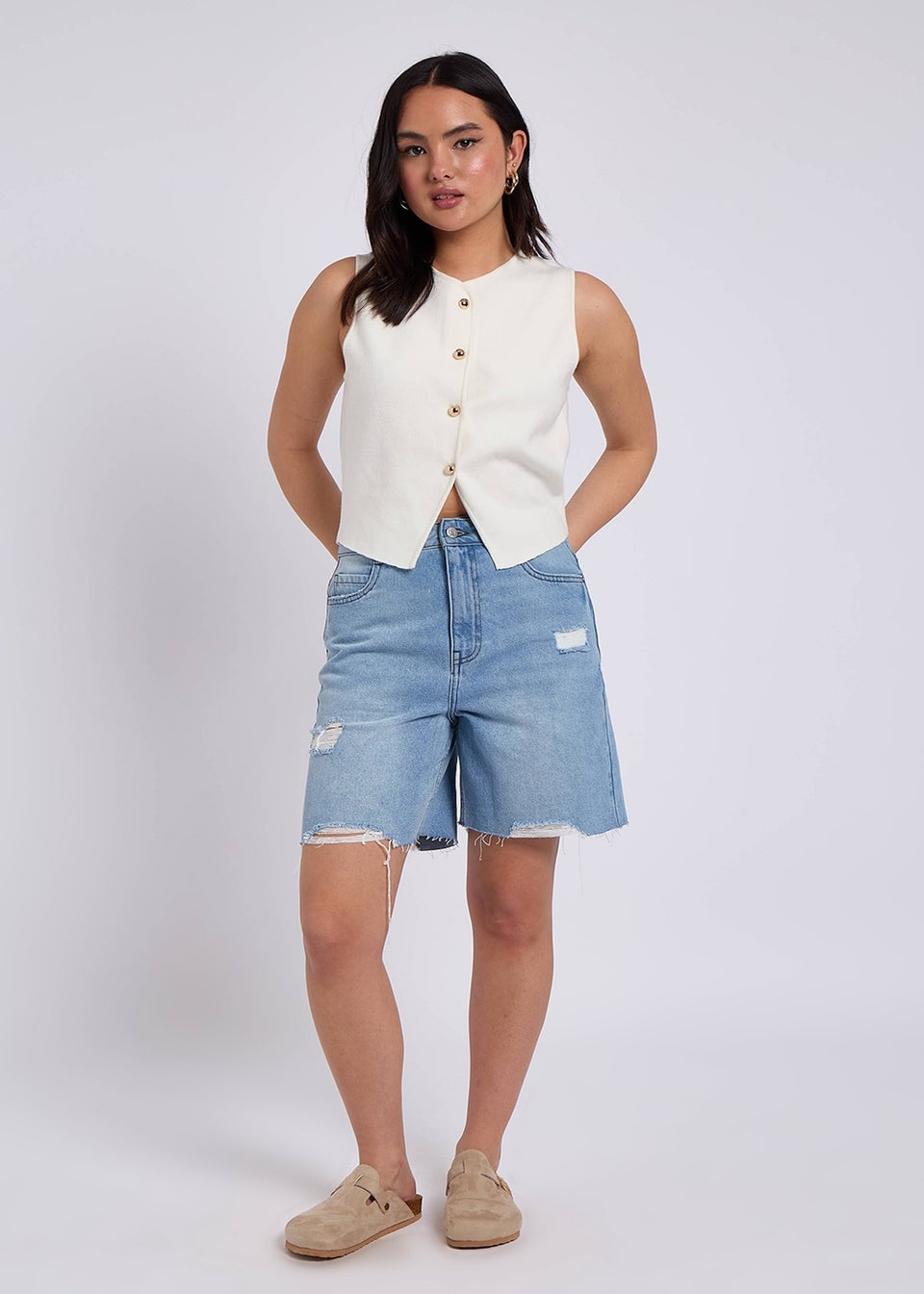 Urban Bliss Bleach Distressed Bermuda Short