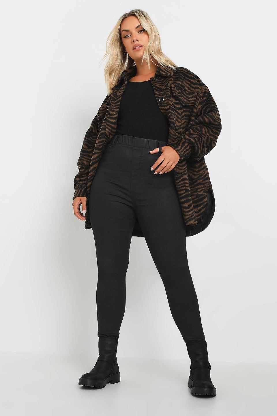 Yours Curve Black Coated Stretch Pull On Grace Jeggings